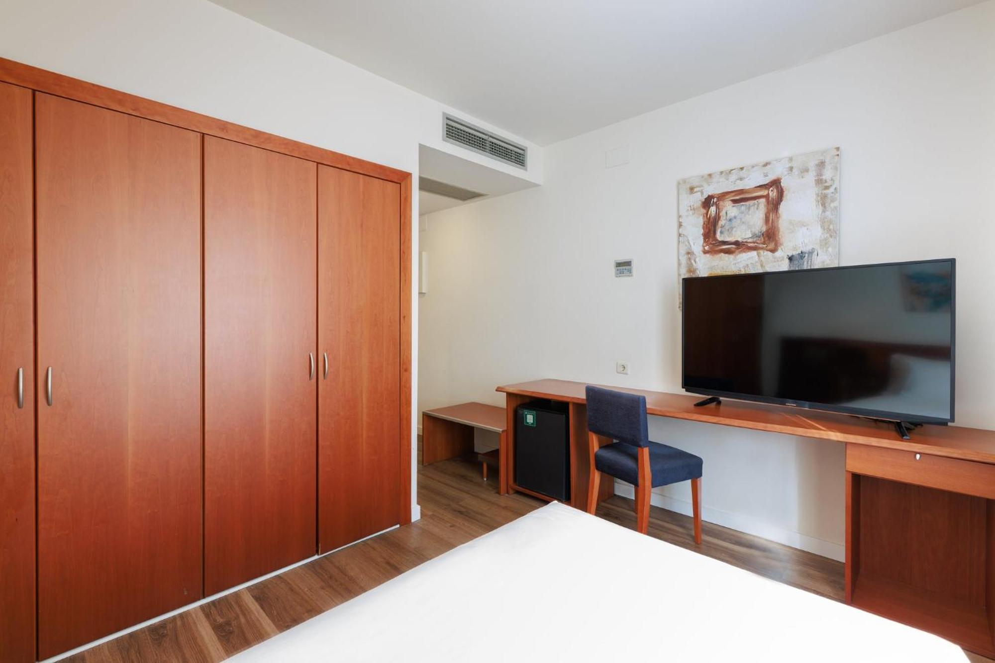 Sercotel Arrahona ซาบาเดย์ ภายนอก รูปภาพ